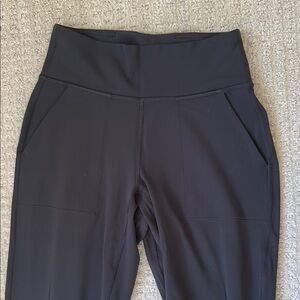 Align Jogger 25” size 4